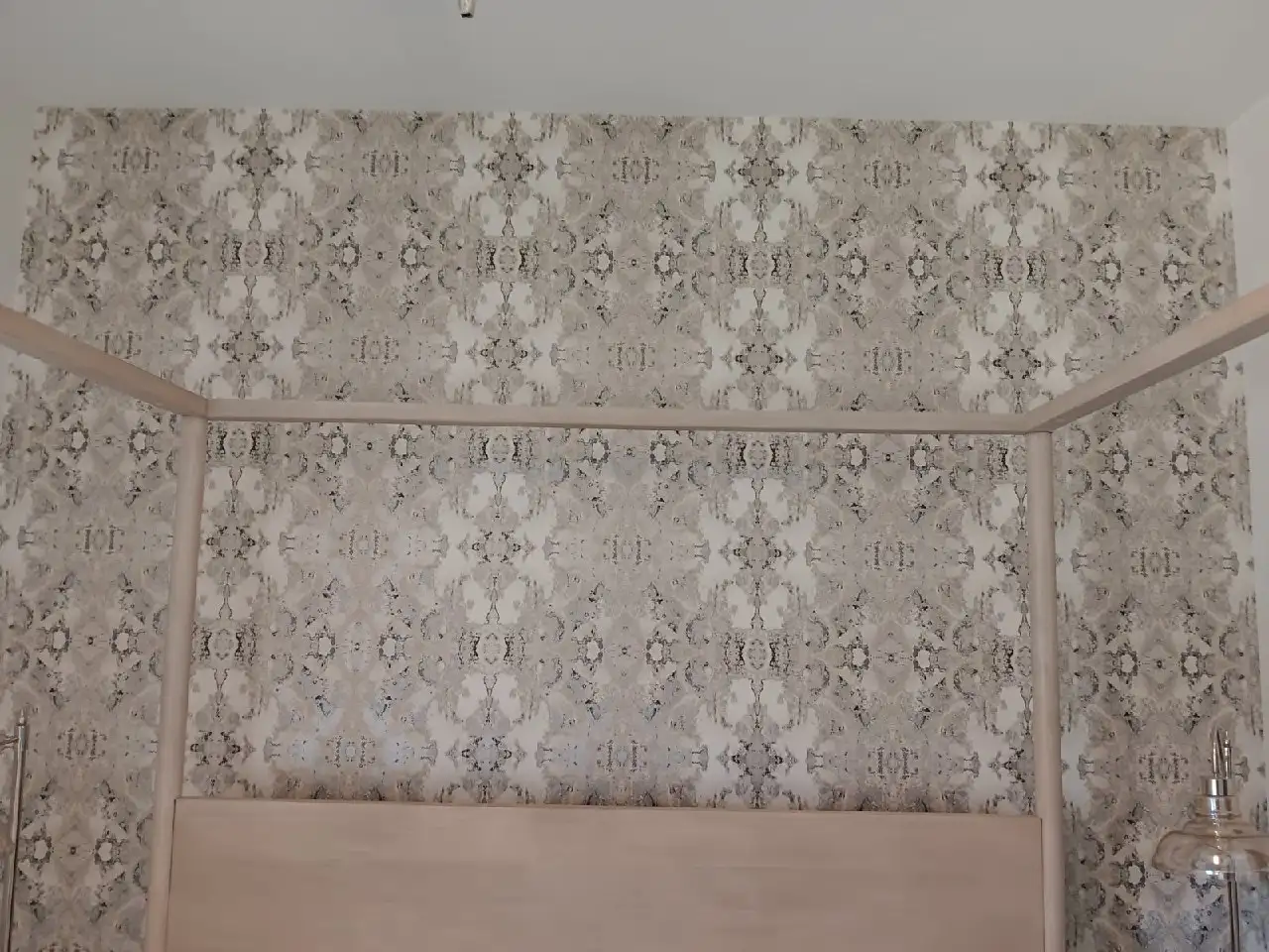 Commercial wallpaper for office and business spaces in Rose Garden, San Jose